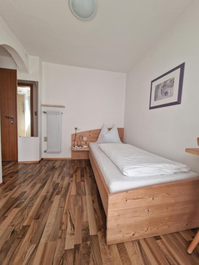 Haus Beim Seppl Bed and Breakfast Naturns Buitenkant foto